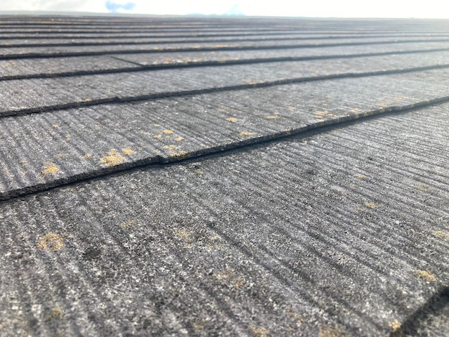 劣化したスレート・別角度